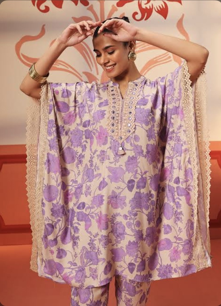 Latest Kurta Designs for Women-Kaftan Kurtas