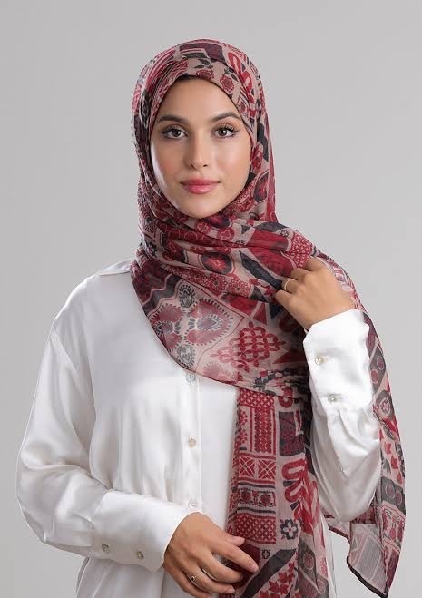 Latest Hijab Fashion 2024